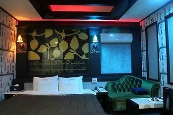 Show Hotel Busan