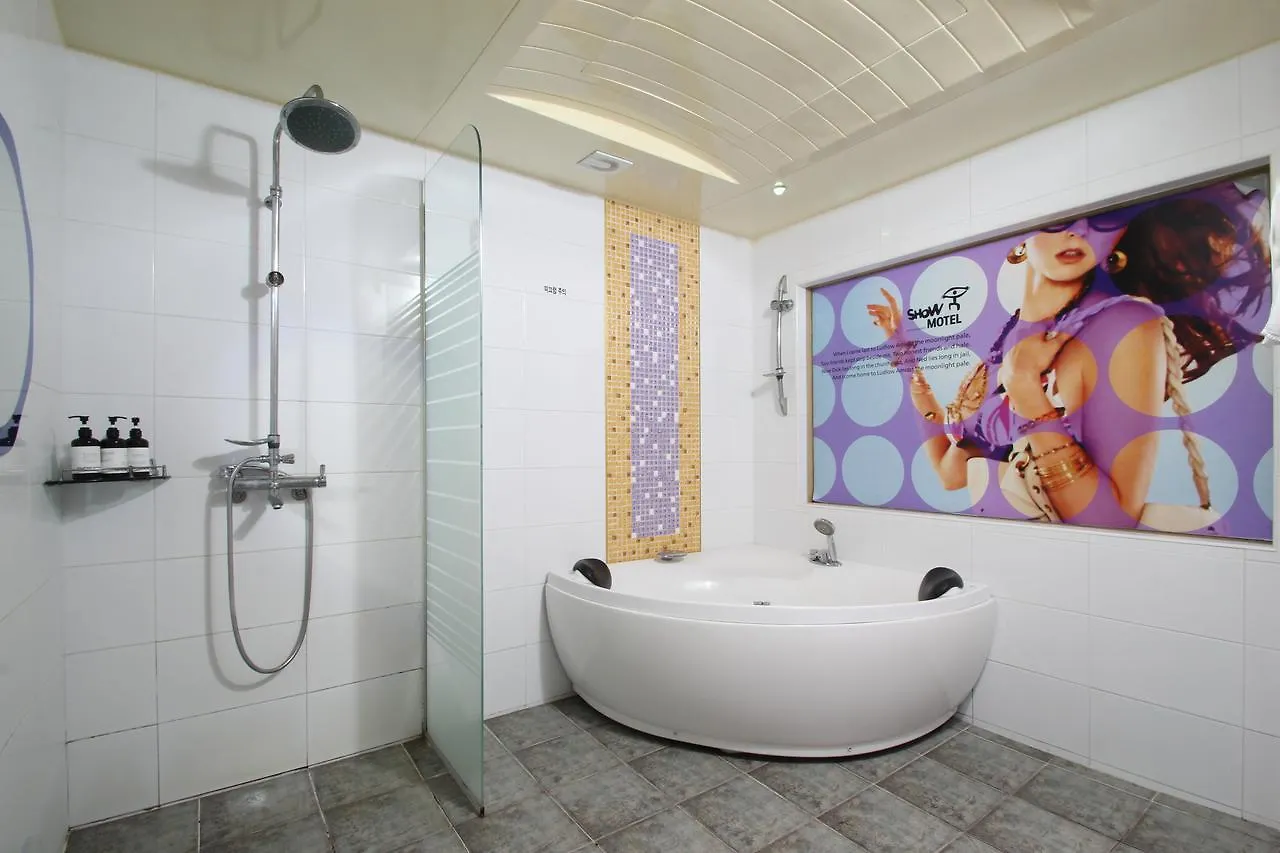 Show Hotel Busan