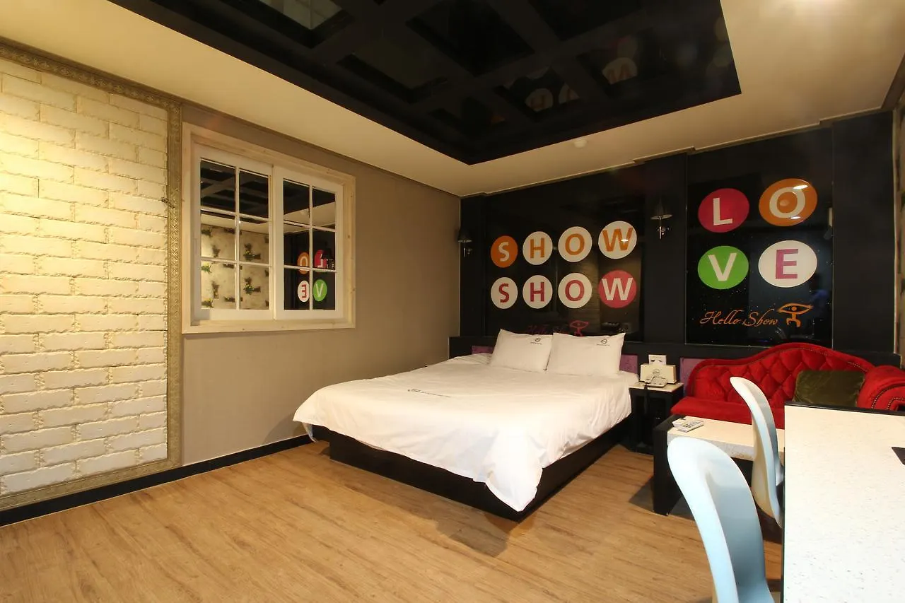 Show Hotel Busan